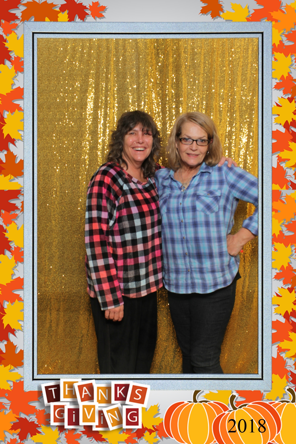 Thanksgiving 2018 | View more photos from the event at gallery.niknoxphotobox.com/u/NiKnox-Photo-Box/Thanksgiving-2018